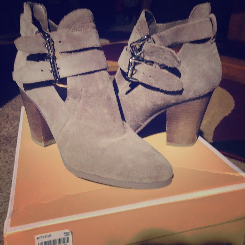 Michael Kors  Booties